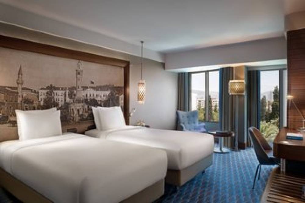 Renaissance Izmir Hotel 5