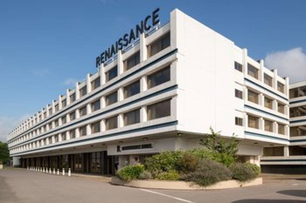 Renaissance London Heathrow Hotel 2