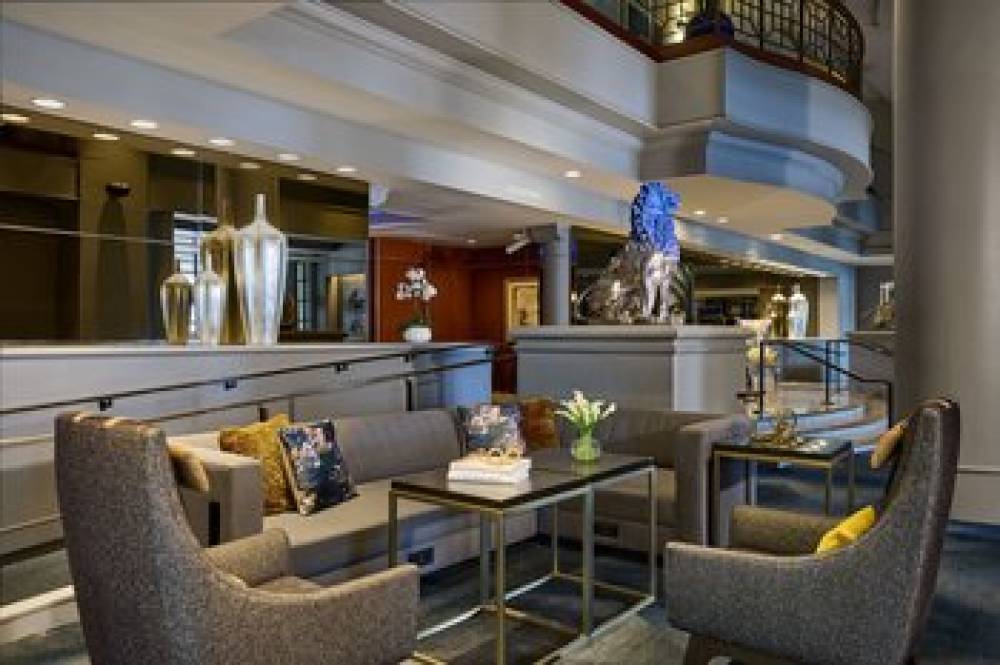Renaissance Los Angeles Airport Hotel 5