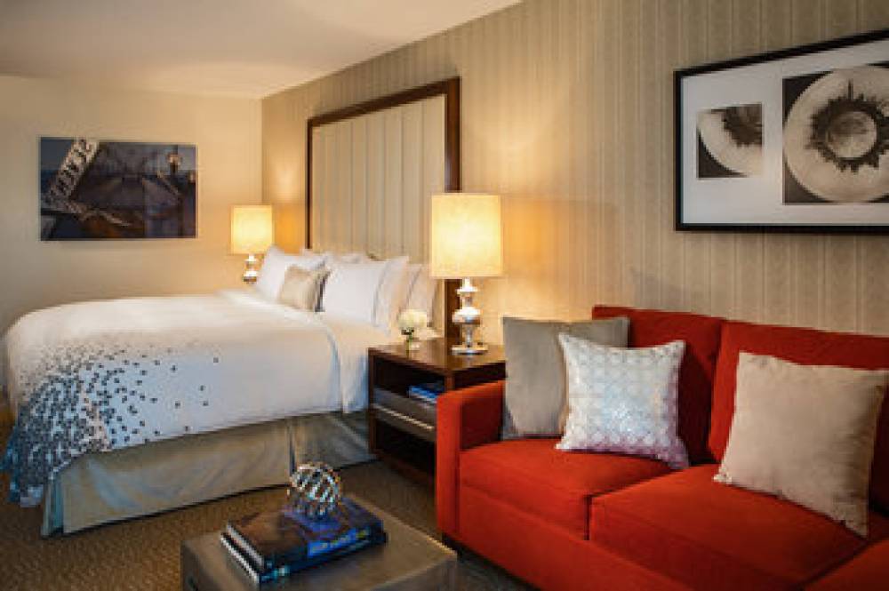 Renaissance Newark Airport Hotel 6