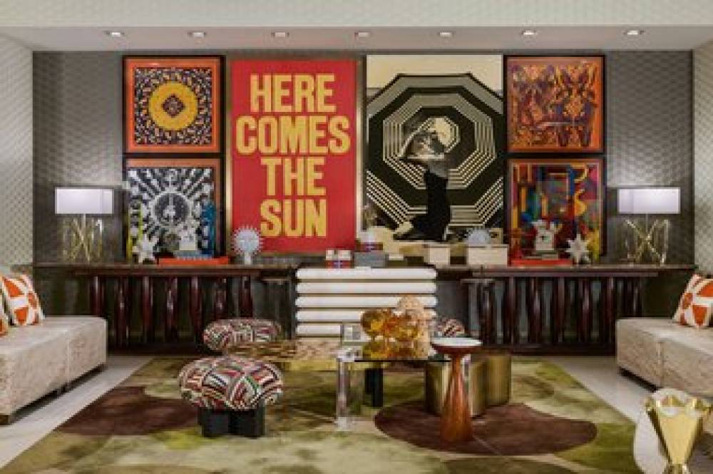 Renaissance Phoenix Downtown Hotel 8