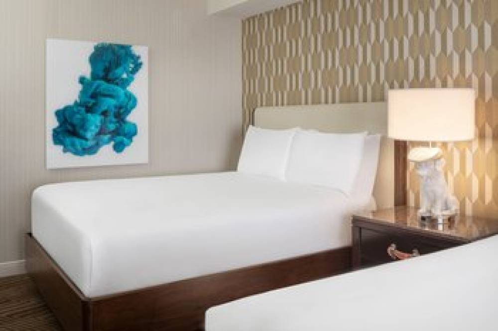 Renaissance Phoenix Downtown Hotel 9