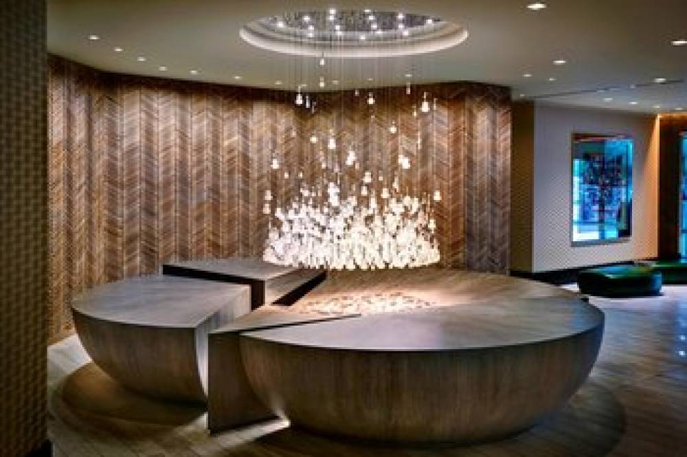 Renaissance Phoenix Downtown Hotel 6