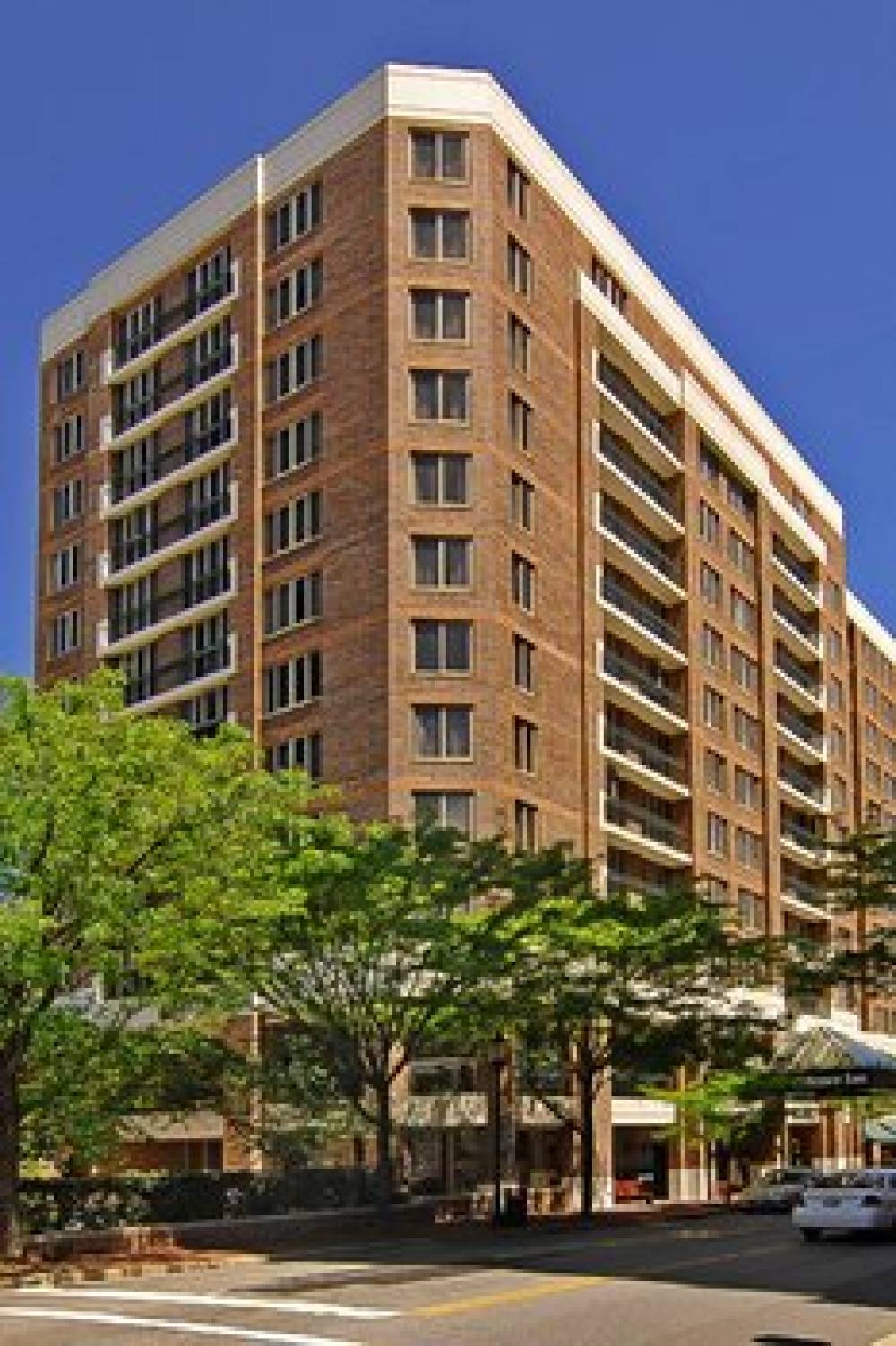 Residence Inn By Marriott Bethesda Downtown 2