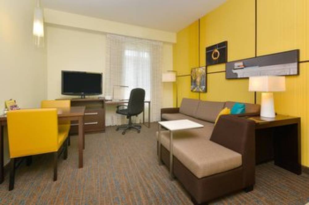 Residence Inn By Marriott Champaign 6