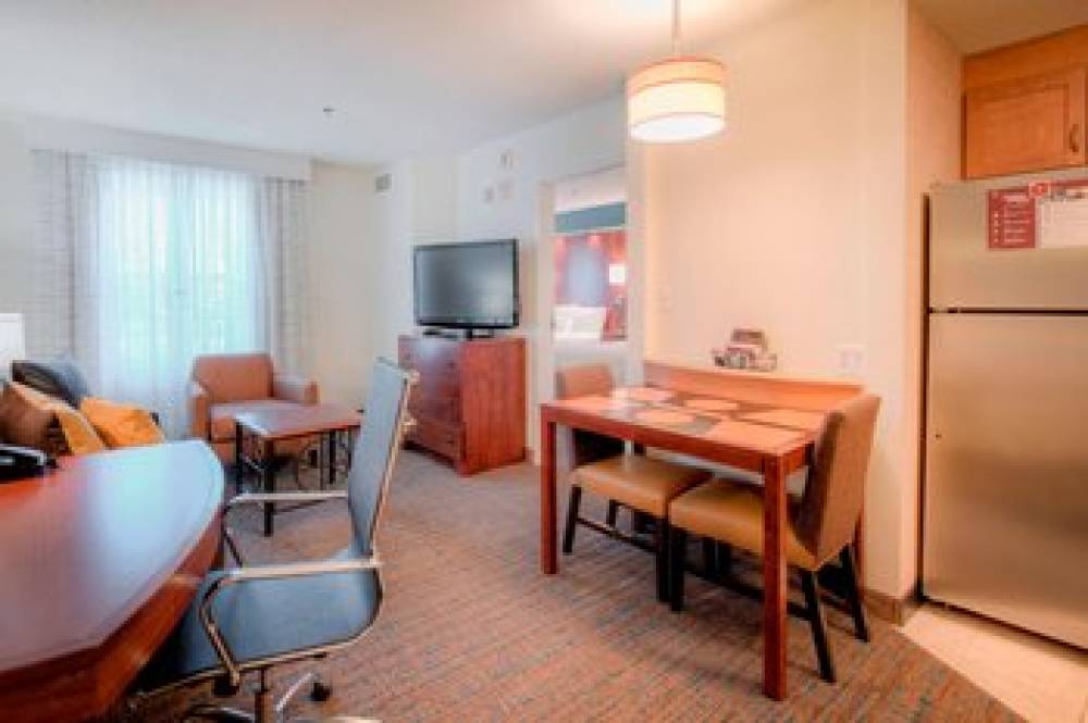 Residence Inn By Marriott Chapel Hill 4