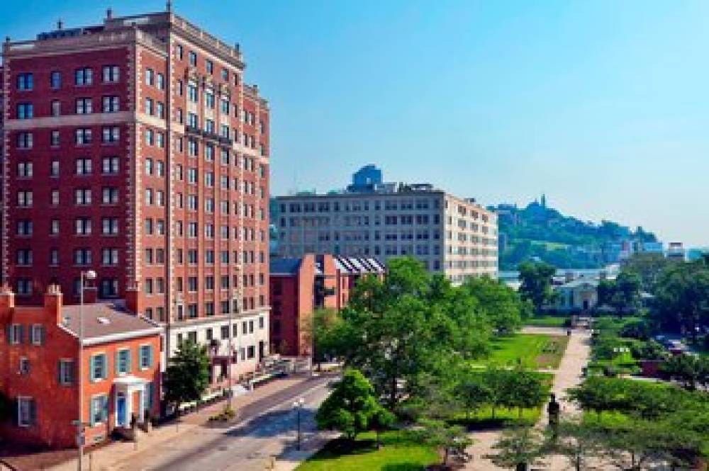 Residence Inn By Marriott Cincinnati Downtown The Phelps