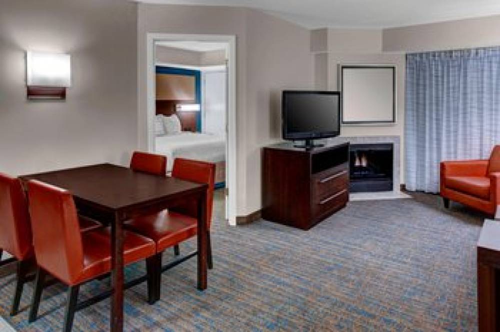 Residence Inn By Marriott Cleveland Beachwood 7