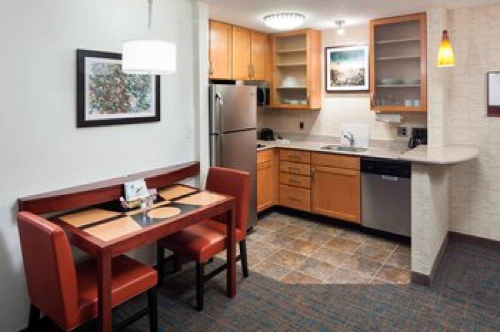 Residence Inn By Marriott Dothan 9