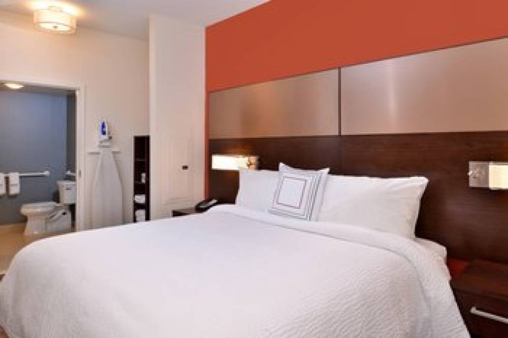 Residence Inn By Marriott East Lansing 7
