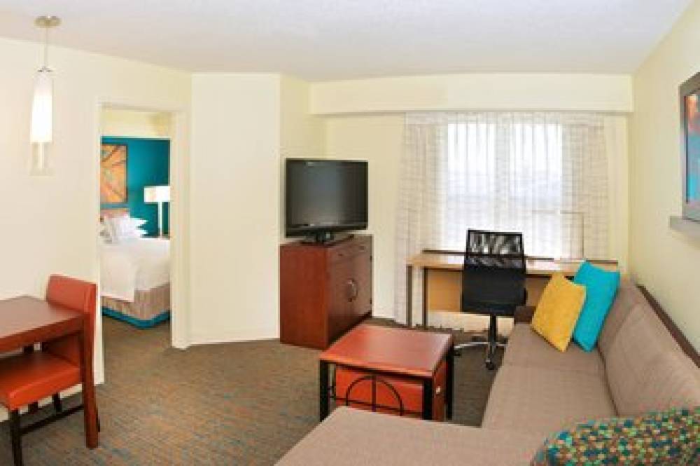 Residence Inn By Marriott Evansville East 7
