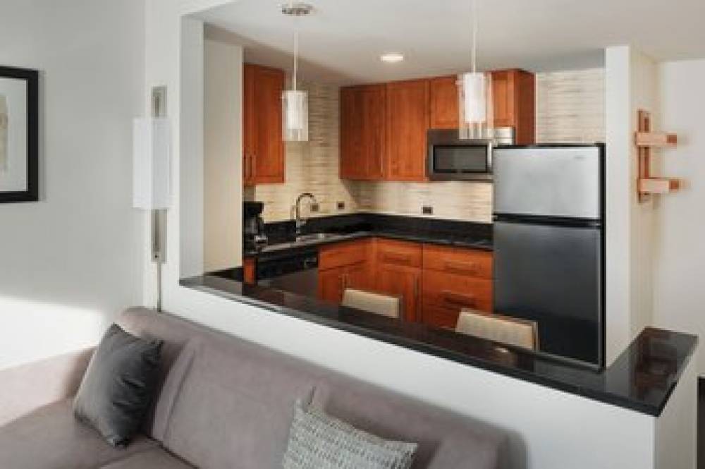 Residence Inn By Marriott Fairfax City 10