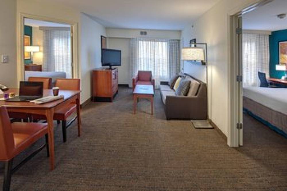 Residence Inn By Marriott Fayetteville Cross Creek 10