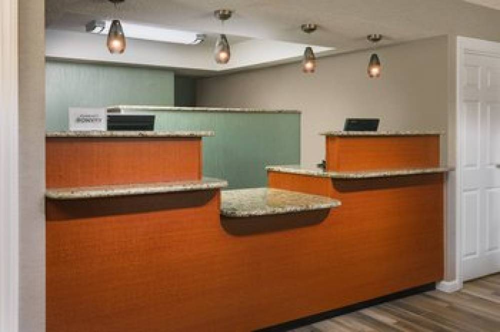 Residence Inn By Marriott Hartford Windsor 2
