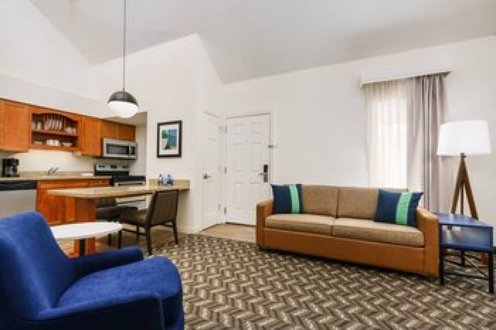 Residence Inn By Marriott Hartford Windsor 5