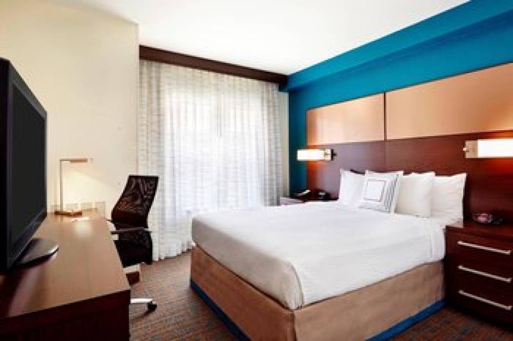 Residence Inn By Marriott Houston By The Galleria 8