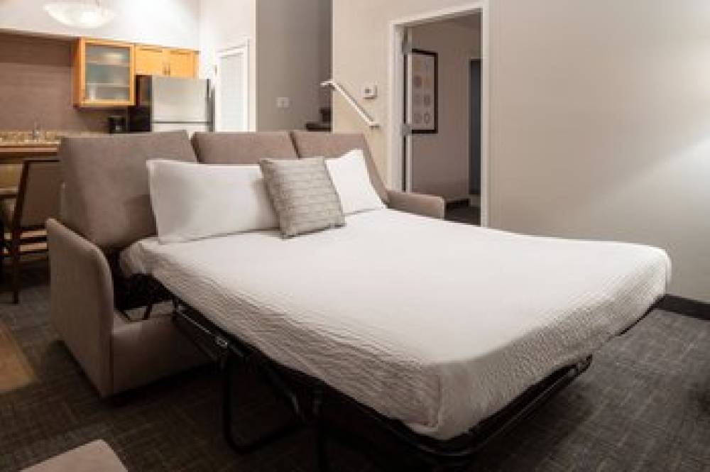 Residence Inn By Marriott Las Vegas Convention Center 10