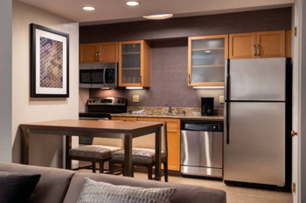 Residence Inn By Marriott Las Vegas Convention Center 5