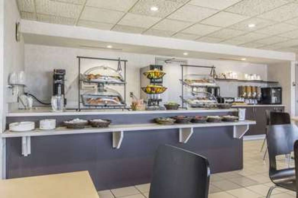 RESIDENCE INN BY MARRIOTT LAVAL 9