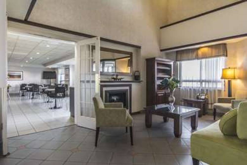 RESIDENCE INN BY MARRIOTT LAVAL 7
