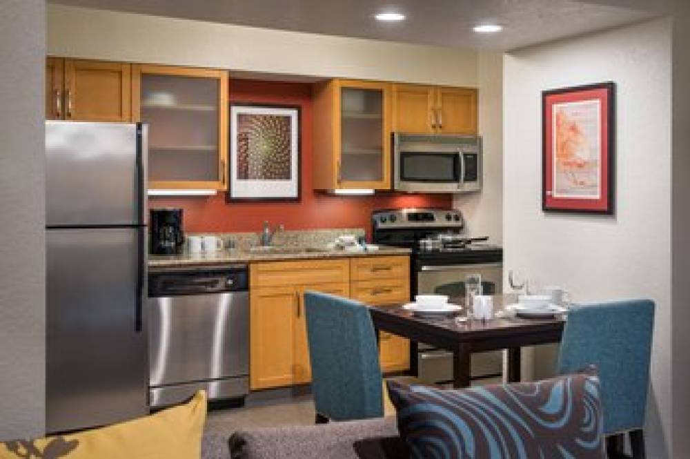 Residence Inn By Marriott Long Beach 10