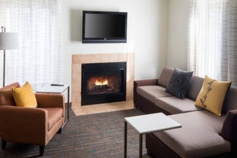 Residence Inn By Marriott Long Beach 4