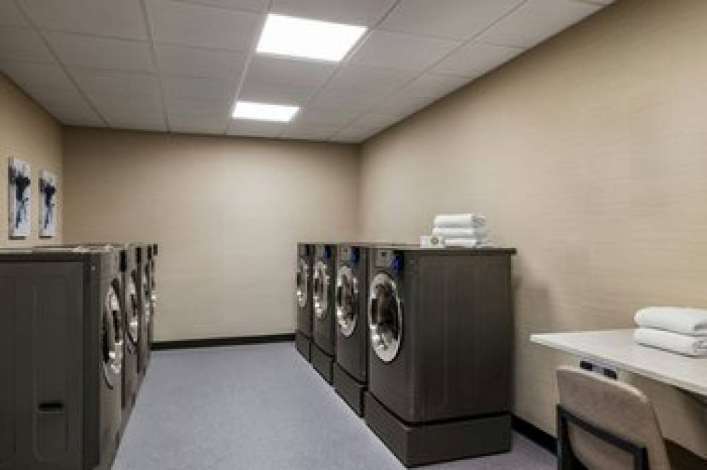 Residence Inn By Marriott Mechanicsburg 9
