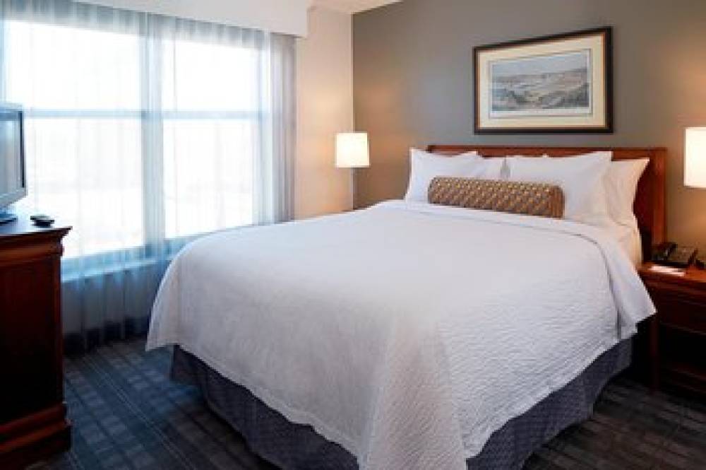 Residence Inn By Marriott Minneapolis Downtown At The Depot 6