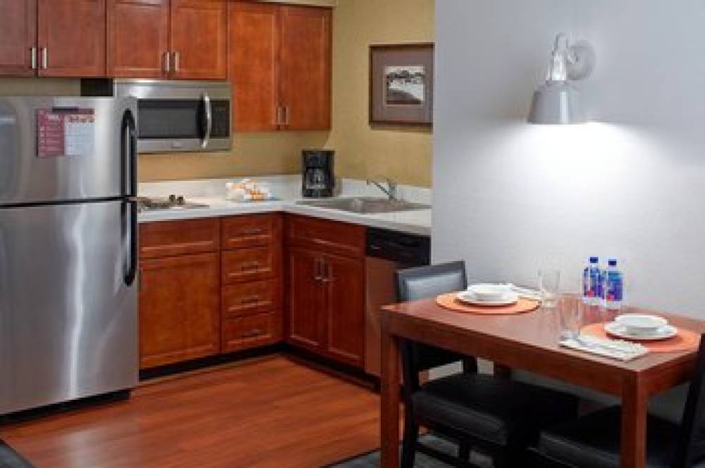 Residence Inn By Marriott Minneapolis Downtown At The Depot 9