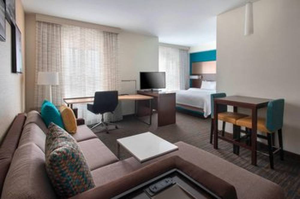 Residence Inn By Marriott New York Long Island-East End 8