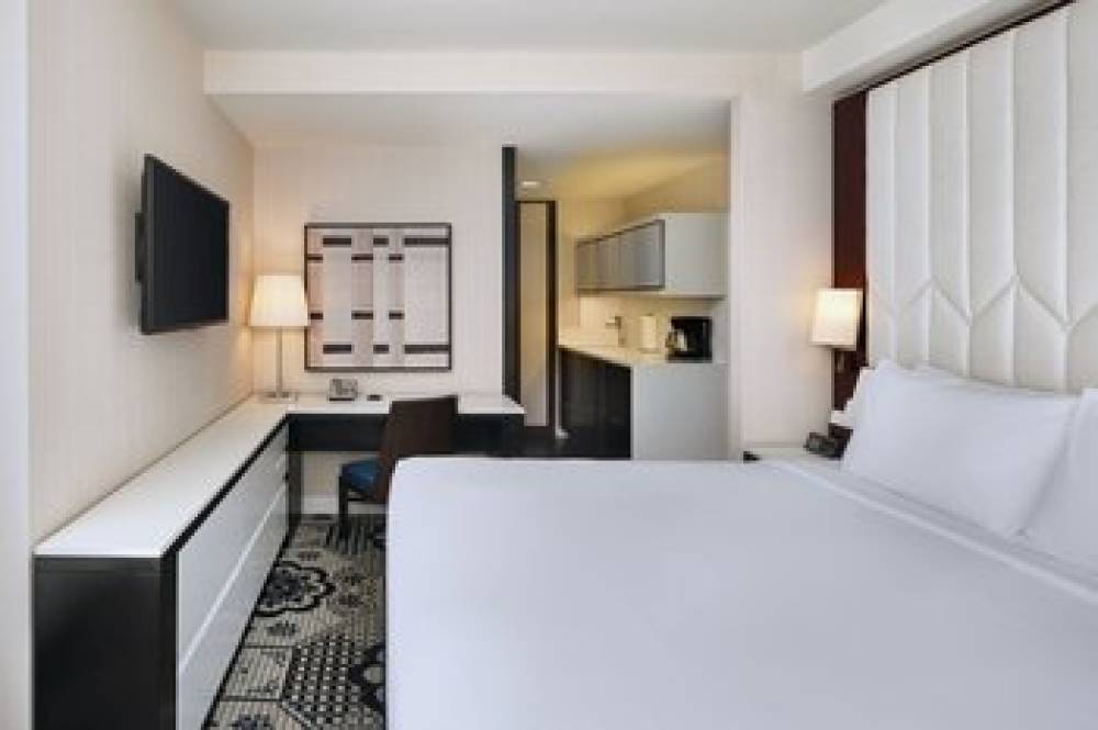Residence Inn By Marriott New York Manhattan Central Park 9