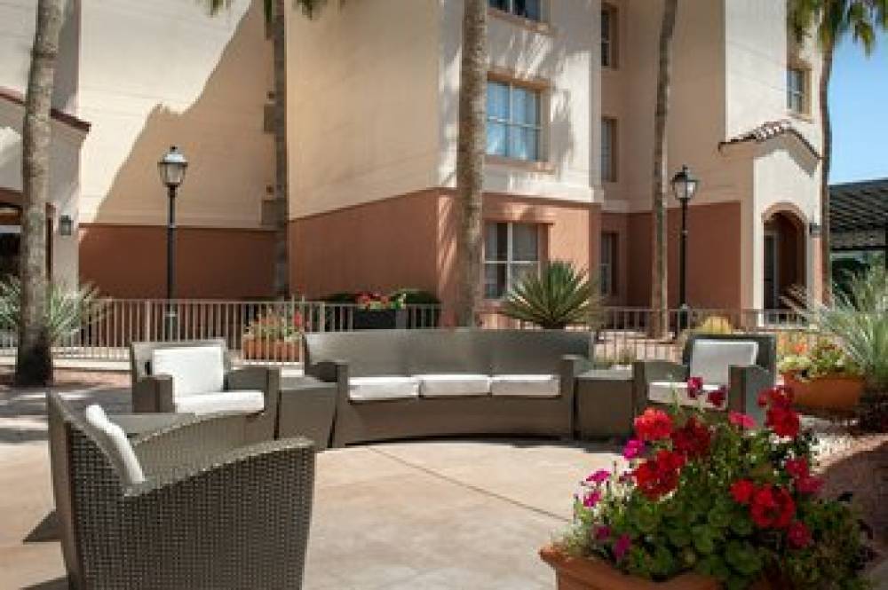 Residence Inn By Marriott Phoenix Airport 8