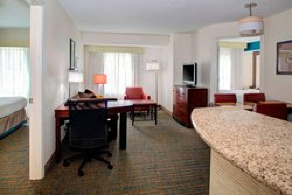 Residence Inn By Marriott Richmond Chester 6