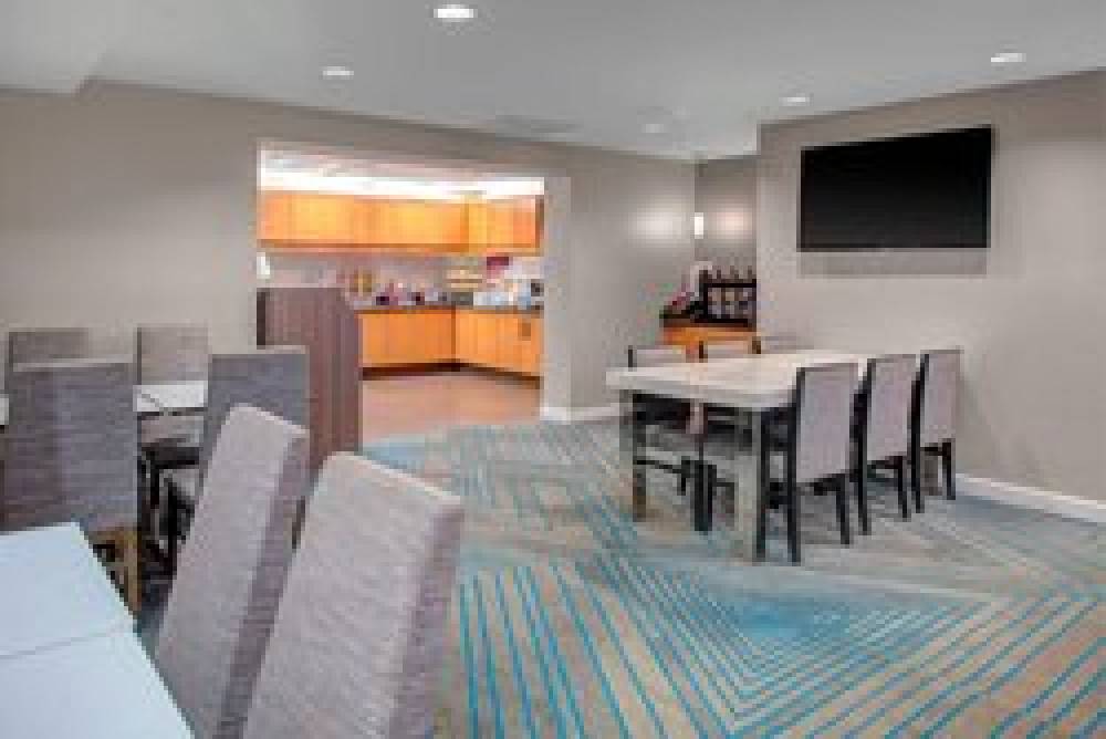 Residence Inn By Marriott Richmond Chester 4