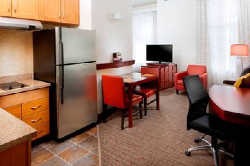 Residence Inn By Marriott San Antonio Six Flags(R) At The RIM 8