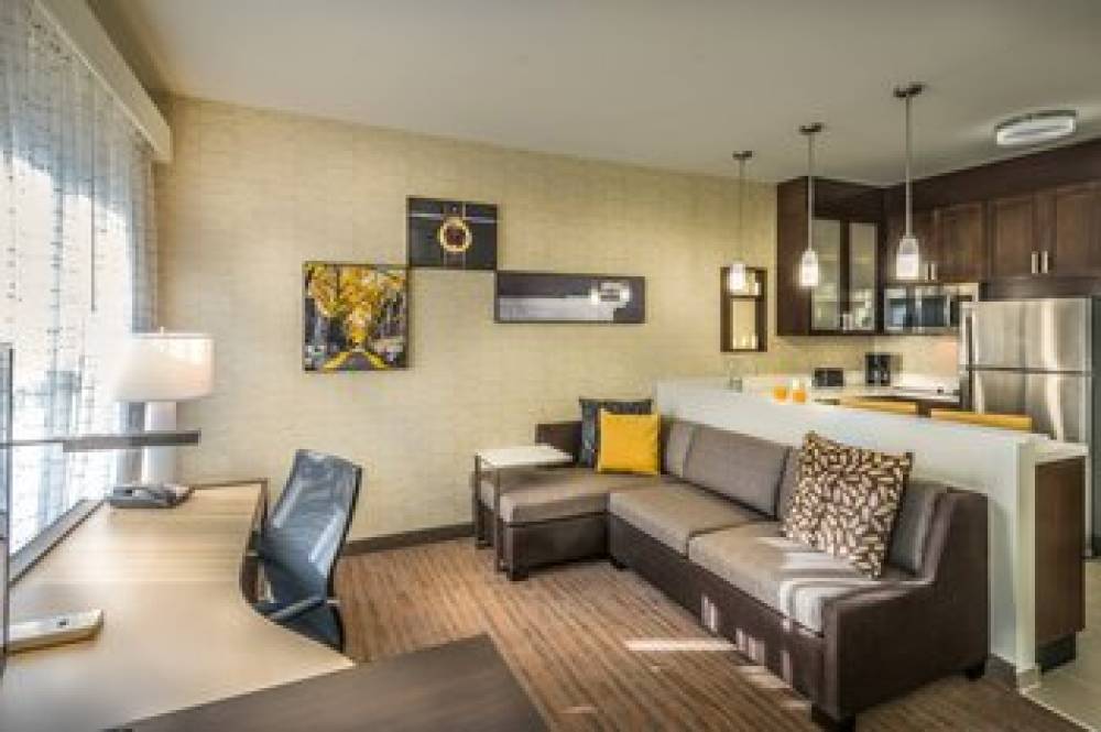 Residence Inn By Marriott Savannah Airport 9