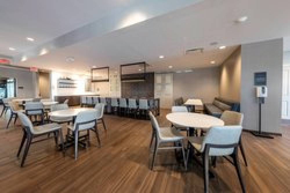 Residence Inn By Marriott Short Pump At The Notch 7