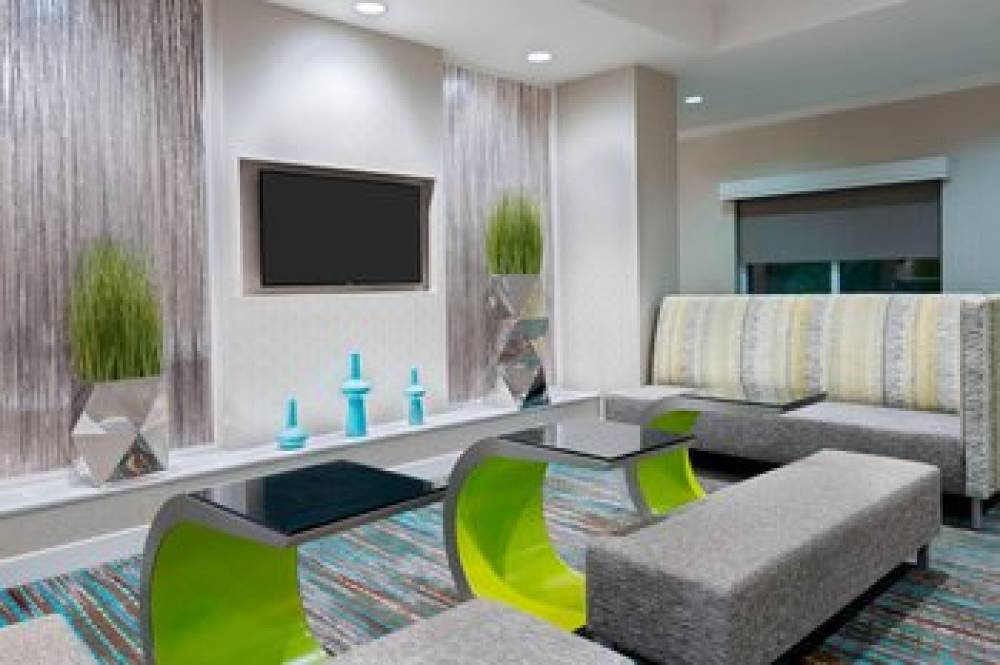 Residence Inn By Marriott Tampa Downtown 5