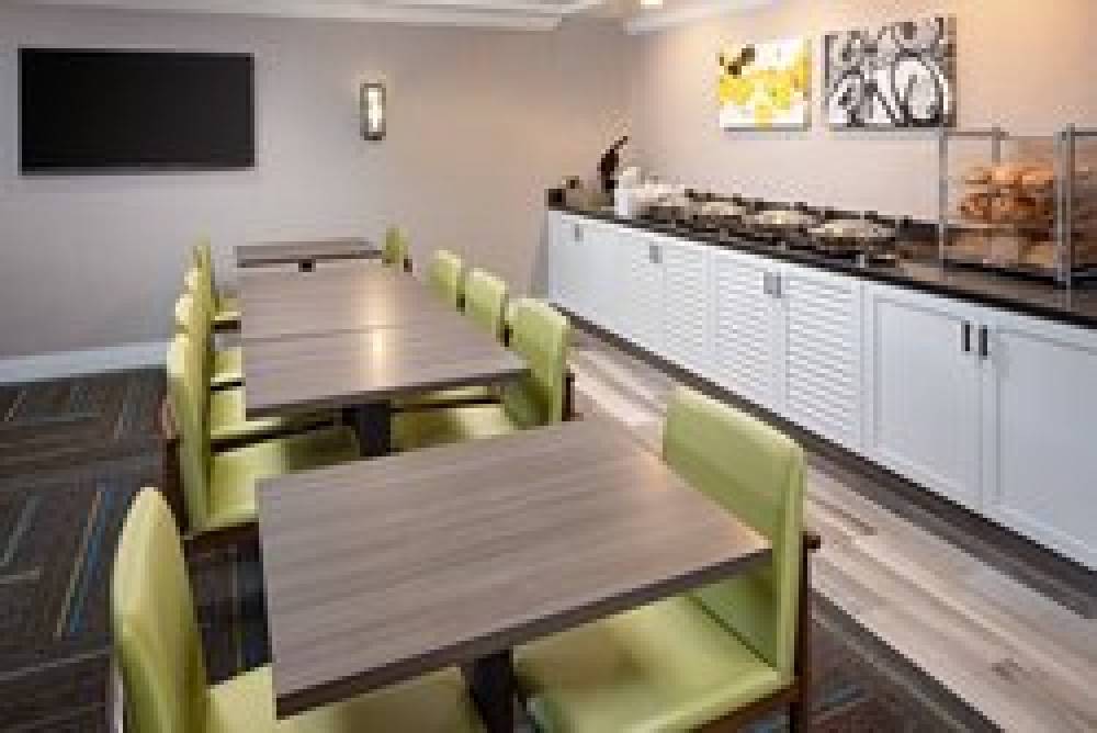 Residence Inn By Marriott Tysons 2