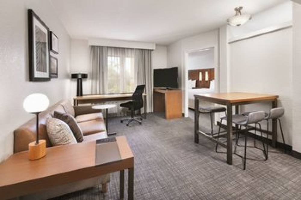 Residence Inn By Marrriott Daytona Beach Speedway-Airport 5