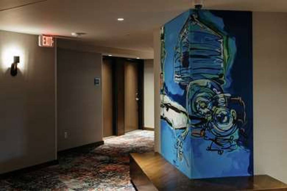 REVEL DES MOINES URBANDALE TAPESTRY 1