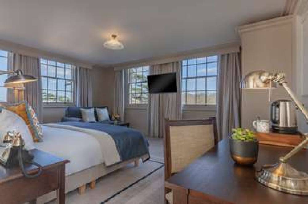 RICHMOND HILL HOTEL 5
