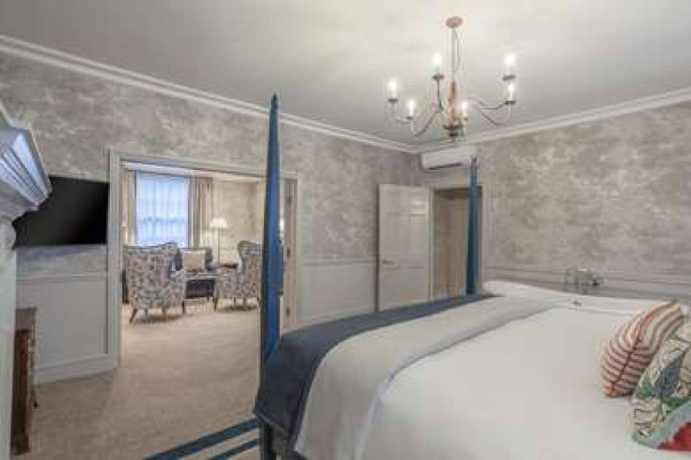 RICHMOND HILL HOTEL 6