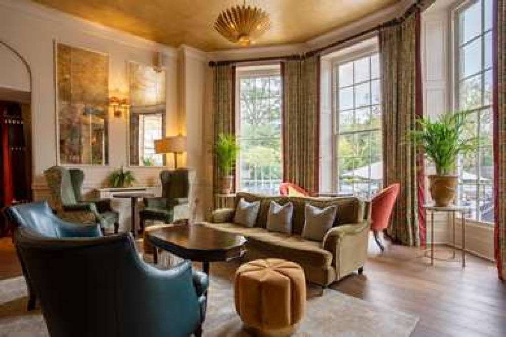 RICHMOND HILL HOTEL 7