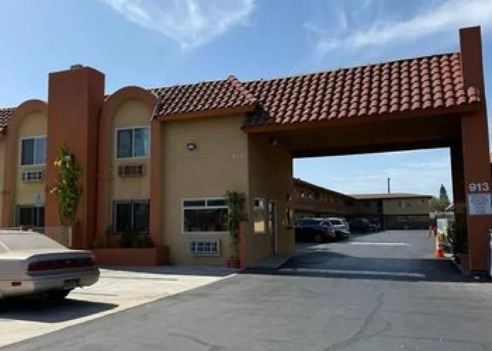 Robinhood Motel Anaheim West 1