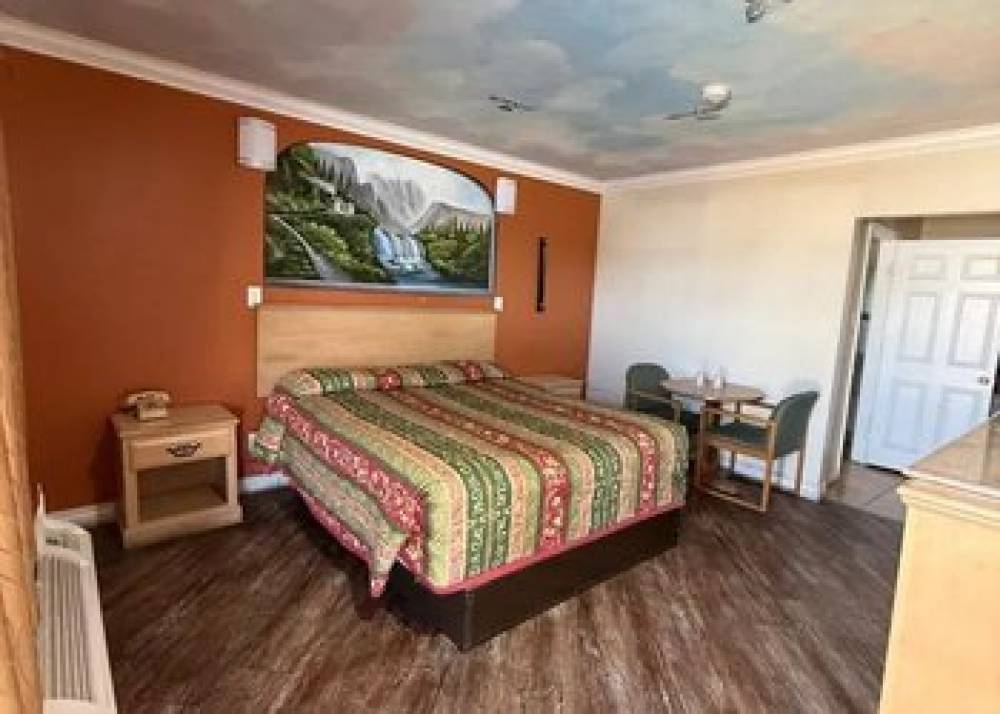 Robinhood Motel Anaheim West 9