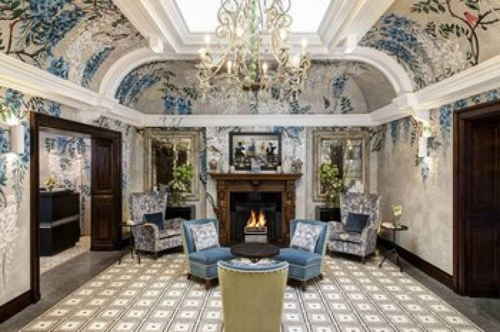 ROCCO FORTE BROWNS HOTEL 2