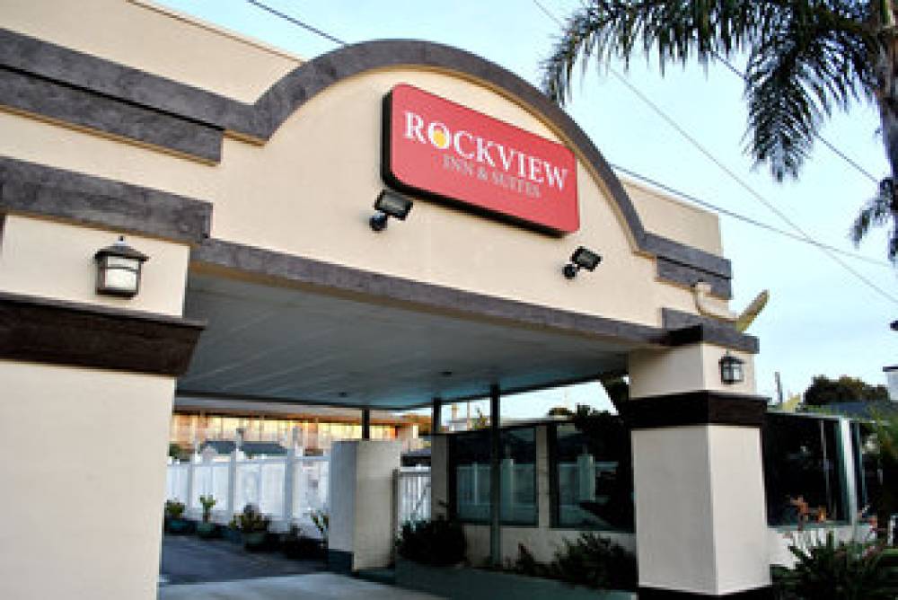 Rockview Inn And Suites