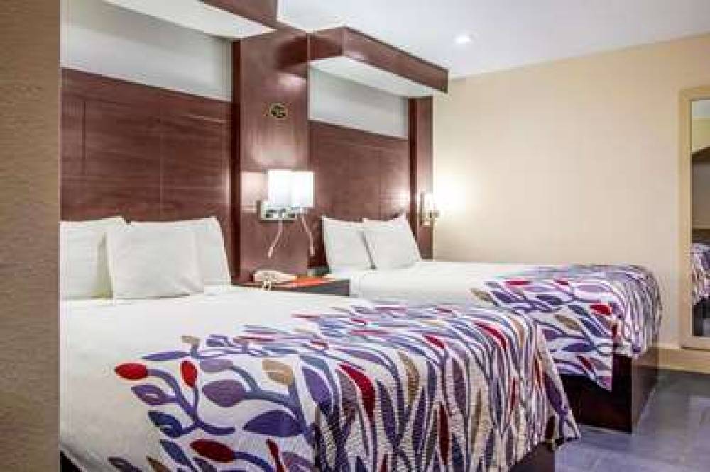 RODEWAY INN AND SUITES HOUSTON NEAR 9