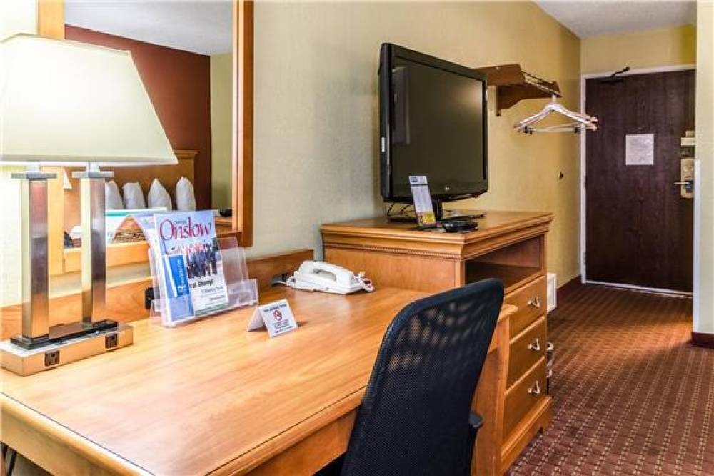 RODEWAY INN AND SUITES JACKSONVILLE 10